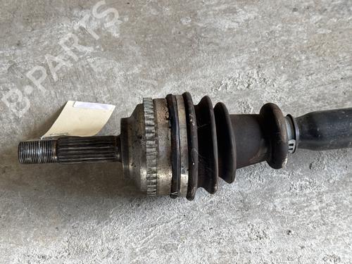 Used Left front driveshaft Left front driveshaft RENAULT MEGANE I (BA0/1_) 1.4 16V (BA0D, BA1H, BA0W, BA10) (95 hp) 40529935 40529935