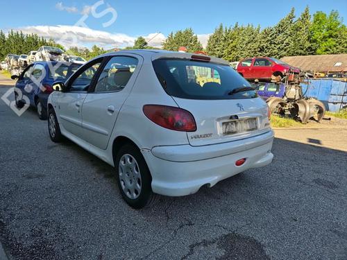 Zekeringkast PEUGEOT 206 Hatchback (2A/C) 1.4 HDi eco 70 | BP25658418E1 