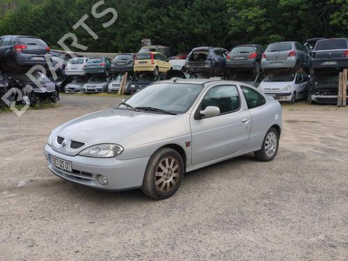 Engine control unit (ECU) RENAULT MEGANE I Coach (DA0/1_) 1.6 16V (DA0B, DA04, DA11) | BP25655258M57