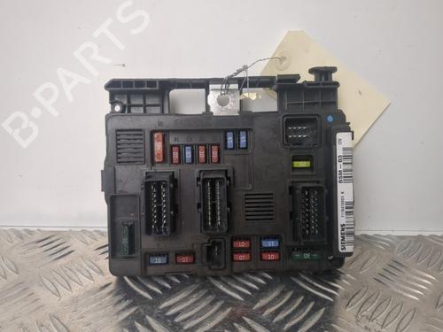 Used Fuse box Fuse box PEUGEOT 206 SW (2E/K) 1.4 HDi (68 hp) 25656762 25656762