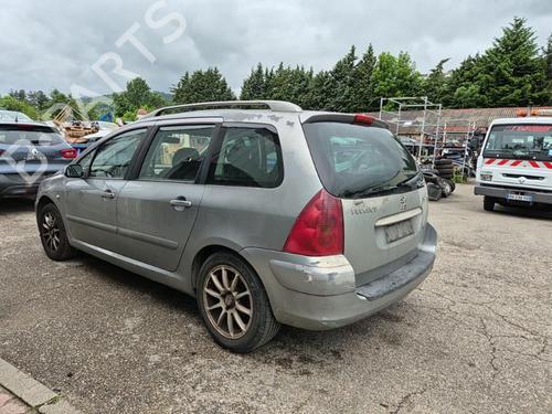 Fuse box PEUGEOT 307 Break (3E) 2.0 HDI 110 | BP25660271E1 - Image 7