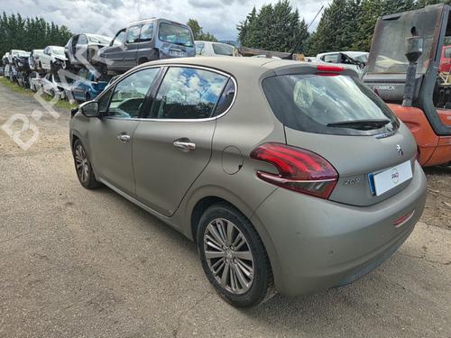 Used Parts PEUGEOT 208 I (CA_, CC_) 1.2 THP 110 (110 hp) 4182627