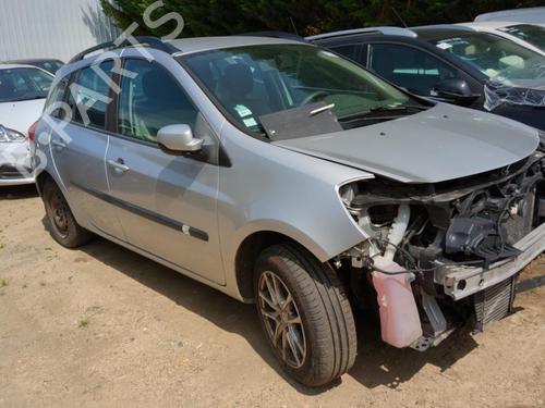 Right front fog light RENAULT CLIO III Grandtour (KR0/1_) 1.5 dCi (KR0G) | BP25658358C31 