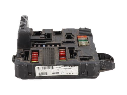Used Electronic module Electronic module RENAULT SCÉNIC II (JM0/1_) 1.9 dCi (JM14) (131 hp) 25661175 25661175