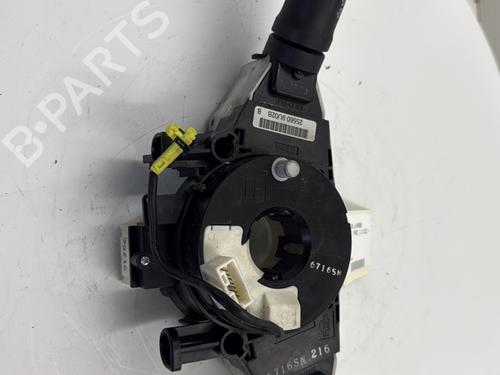 Used Steering column stalk NISSAN NOTE (E11, NE11) 1.5 dCi (86 hp) 25654632