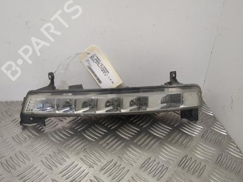 Used Right front fog light CITROËN C4 Grand Picasso I (UA_) 1.6 HDi 110 (112 hp) 25658478