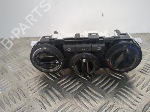 Used Climate control PEUGEOT 208 I (CA_, CC_) 1.5 BlueHDI 100 (102 hp) 25656515