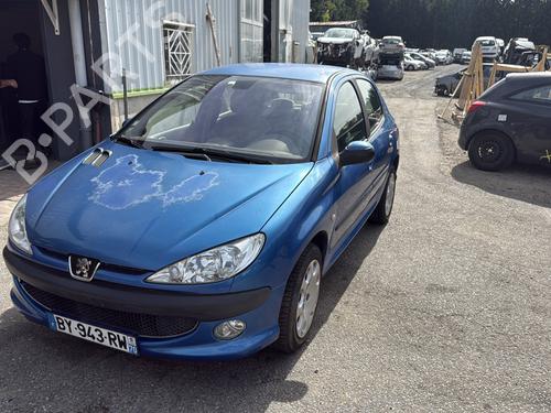Brugte PEUGEOT 206 Hatchback (2A/C) 1.6 16V (109 hp) 4425743
