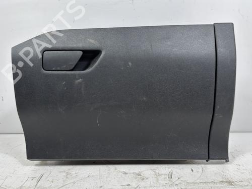glove-box-ford-focus-iv-hn-2018-32217928 main image