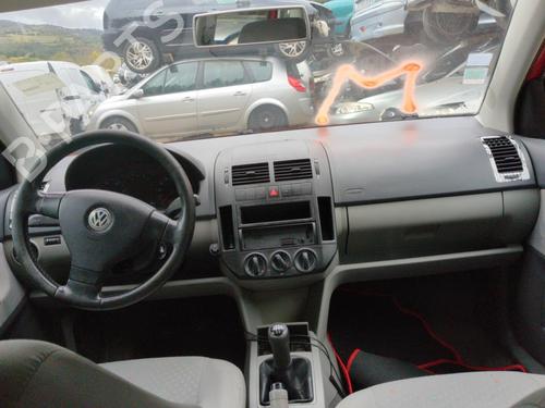 Used Left taillight VW POLO (9N_, 9A_) 1.4 16V (75 hp) 25659132