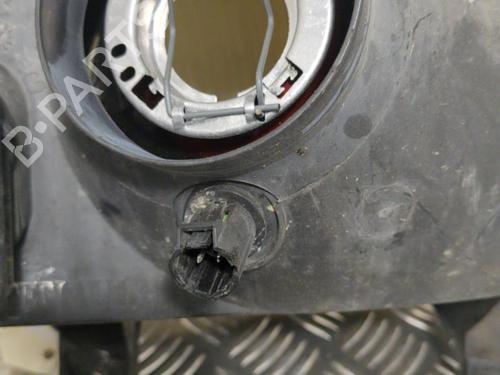Faro izquierdo RENAULT CLIO II (BB_, CB_) 1.5 dCi (B/CB3M) (64 hp) 25661271