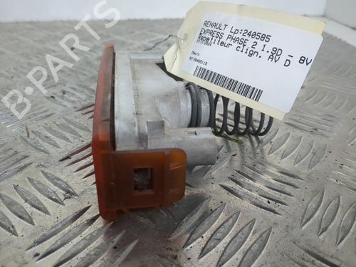 Right front indicator RENAULT RAPID Box Body/MPV (F40_, G40_) 1.9 D (F40R) | BP25659918C33 