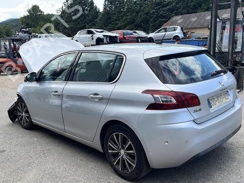 Left rear door PEUGEOT 308 II (LB_, LP_, LW_, LH_, L3_) 1.6 THP 125 | BP28476603C4