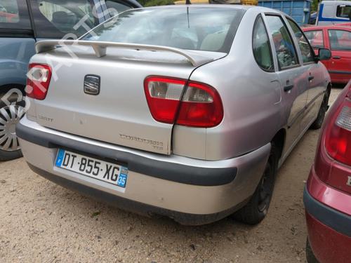 Right headlight SEAT CORDOBA (6K1, 6K2) 1.9 TDI | BP25658930C29 