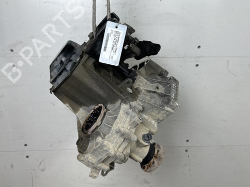 Used Gearbox VW POLO V (6R1, 6C1) 1.2 (70 hp) 25656392