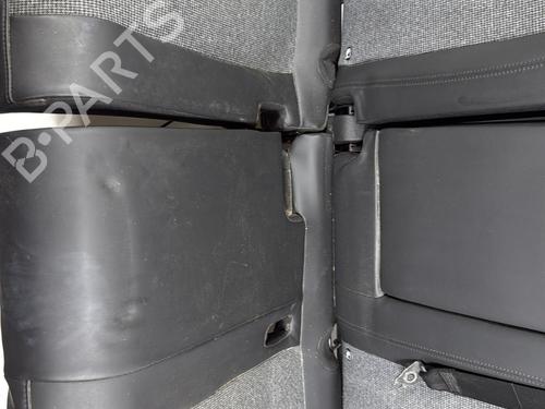 Used Rear seat Rear seat PEUGEOT 3008 II SUV (MC_, MR_, MJ_, M4_) 1.2 THP/ PureTech 130 (MRHNSM, MRHNSU, MRHNSJ, MRHNYW,... (131 hp) 26939769 26939769