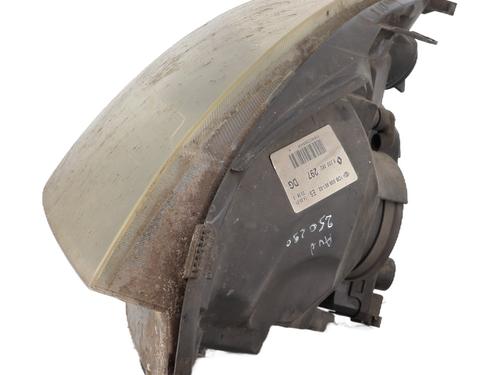 Used Right headlight Right headlight RENAULT CLIO II (BB_, CB_) 1.2 (BB0A, BB0F, BB10, BB1K, BB28, BB2D, BB2H, CB0A,... (58 hp) 29756667 29756667