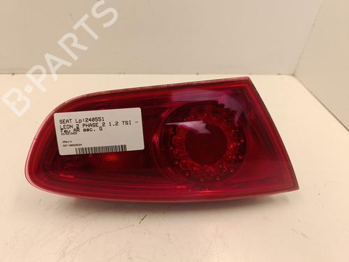 Used Left tailgate light Left tailgate light 37022048 37022048