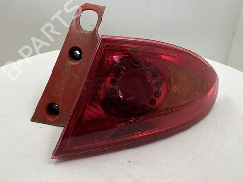 Right taillight SEAT LEON (1P1) 1.2 TSI | BP25658068C35 