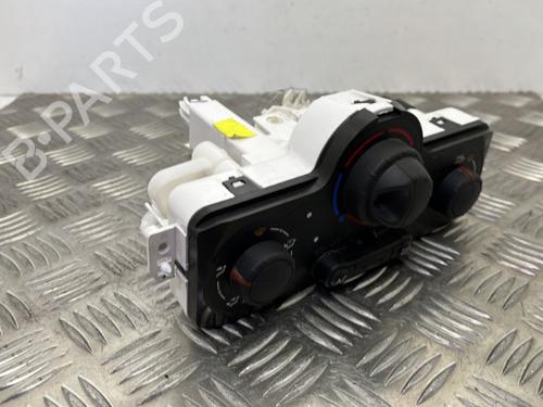 Used Climate control Climate control RENAULT CLIO III (BR0/1, CR0/1) 1.2 16V Hi-Flex (BR1U, CR1U) (75 hp) 25657125 25657125