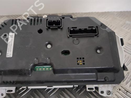 Instrument cluster TOYOTA YARIS (_P13_) 1.5 Hybrid (NHP130_, NHP130) | BP25659931C47 