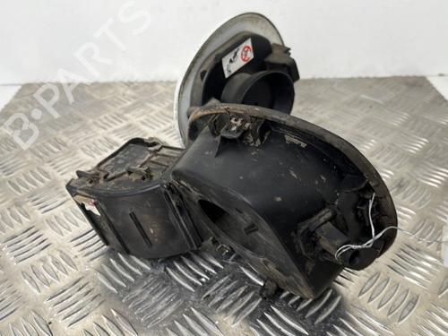 fuel-flap-renault-megane-iii-hatchback-bz01_-b3_-2008-25658380 main image