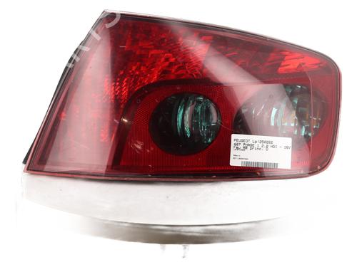 Used Right taillight PEUGEOT 407 (6D_) 2.0 HDi 135 (6DRHRH, 6DRHRE, 6DRHRG, 6DRHRJ) (136 hp) 27545028