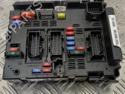 Used Fuse box Fuse box CITROËN XSARA PICASSO (N68) 1.6 HDi (90 hp) 25658915 25658915