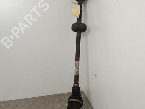 Used Right front driveshaft Right front driveshaft DACIA SANDERO II 1.5 dCi (90 hp) 25658113 25658113