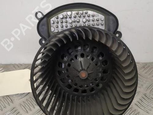 Used Heater blower motor Heater blower motor RENAULT MEGANE I (BA0/1_) 1.6 e (BA0F, BA0S) (90 hp) 25658911 25658911
