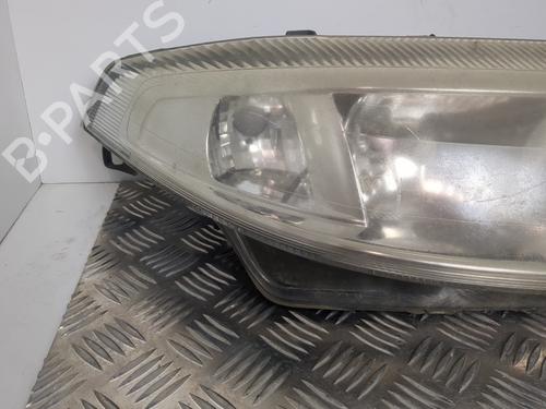 Used Right headlight Right headlight RENAULT LAGUNA II (BG0/1_) 1.9 dCi (107 hp) 25660091 25660091
