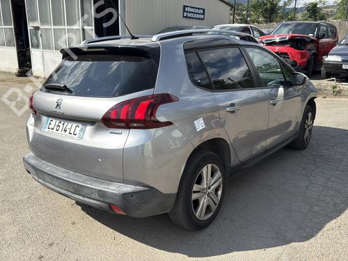 right-front-door-peugeot-2008-i-cu_-2013-32088718 main image