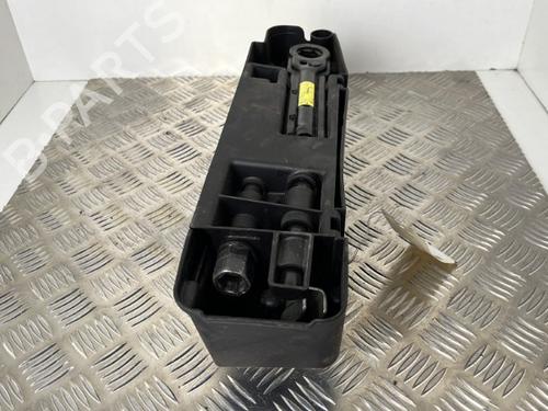 Used Jack Kit Jack Kit 25658525 25658525