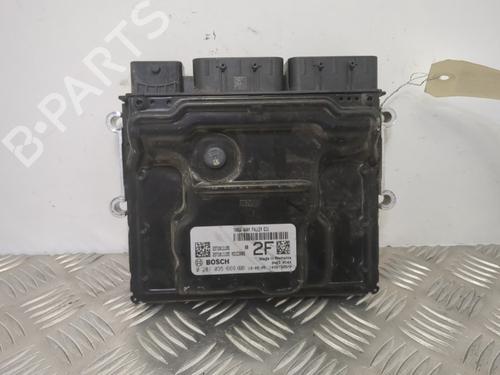 Calculateur moteur (ecu) DACIA DUSTER (HM_) 1.5 dCi 115 4x4 (HMAD) (116 hp) 25655293