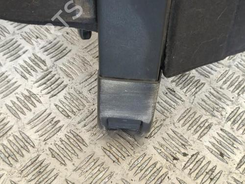 Used Rear parcel shelf RENAULT MEGANE II Estate (KM0/1_) 1.9 dCi (KMRG, KM1G, KM0G, KM2C) (120 hp) 25658714