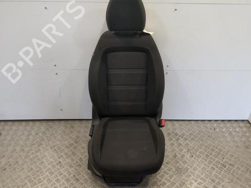 right-front-seat-fiat-tipo-hatchback-356_-357_-2016-25659096 main image