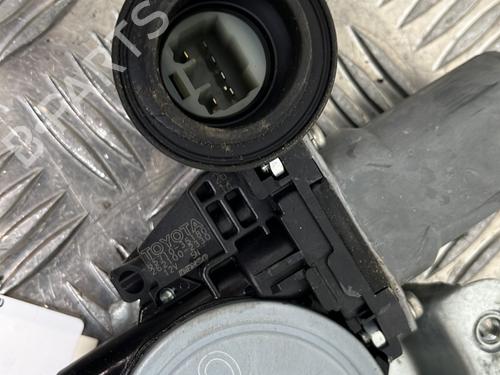 Rear left window mechanism TOYOTA RAV 4 III (_A3_) 2.2 D 4WD (ALA30_, ALA30R) | BP25656668C24 
