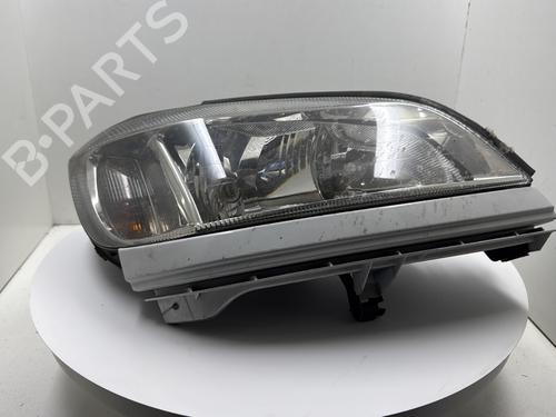 Faro derecho OPEL ZAFIRA A MPV (T98) 2.0 DTI 16V (F75) (101 hp) 25657580