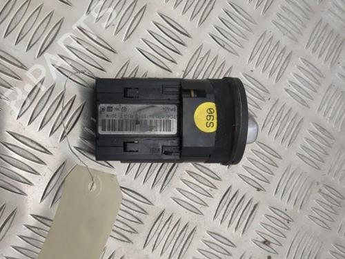 Used Headlight switch Headlight switch VW POLO V (6R1, 6C1) 1.6 TDI (90 hp) 25655722 25655722