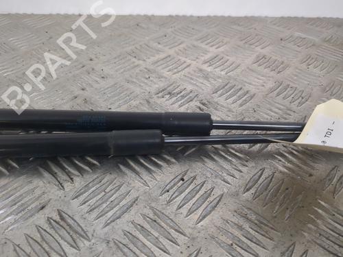 Tailgate lift support SEAT LEON (1P1) 2.0 TDI | BP25654791C138 