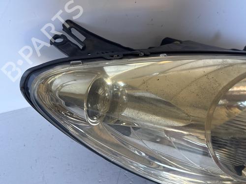 Right headlight PEUGEOT 1007 (KM_) 1.4 HDi | BP25657566C29 - Image 2
