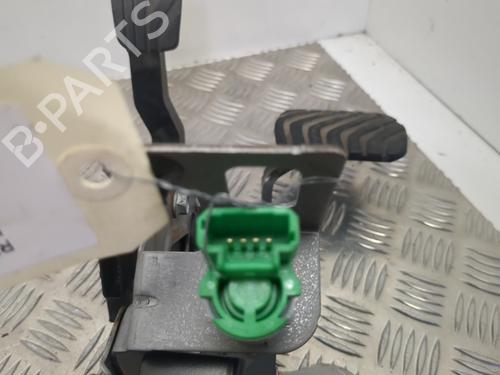 Pedal RENAULT MEGANE IV Hatchback (B9A/M/N_) 1.5 Blue dCi 115 (B9A6) (116 hp) 25658555