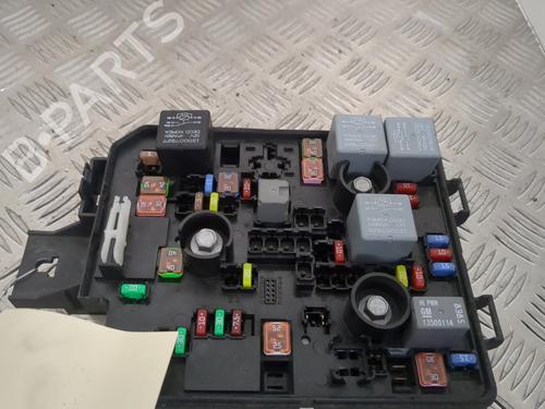 Used Electronic module OPEL CORSA E (X15) 1.4 (08, 68) (90 hp) 25654731
