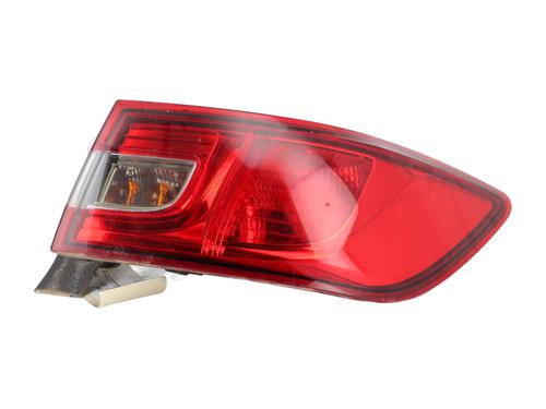 Right taillight RENAULT CLIO IV (BH_) 1.2 TCe 120 (BHM0) | BP28218190C35 