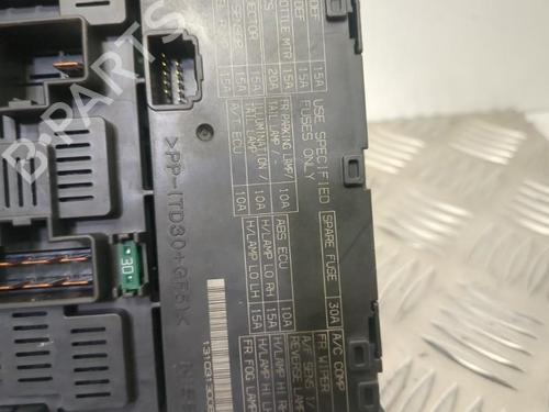 Fuse box NISSAN X-TRAIL II (T31) 2.0 dCi 4x4 | BP25656939E1 