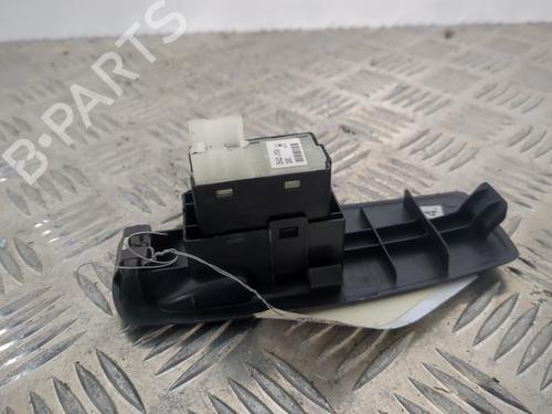 Right front window switch RENAULT KOLEOS I (HY_) 2.0 dCi (HY0K) | BP25654982I26