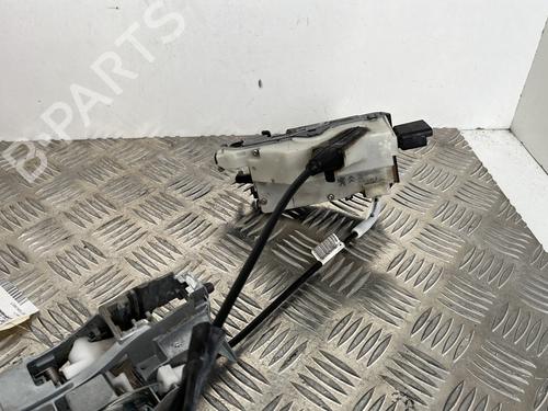 Front right lock PEUGEOT 208 I (CA_, CC_) 1.6 HDi / BlueHDi 75 | BP25656611C97 
