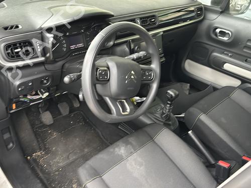 Left front seat CITROËN C3 III (SX) 1.5 BlueHDi 100 (SXYHYP, SXYHTU) | BP27884356C15 - Image 10