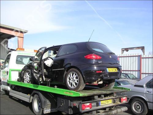 Left mirror ALFA ROMEO 147 (937_) 1.6 16V T.SPARK (937.AXA1A, 937.AXB1A, 937.BXB1A) | BP25670440C26 
