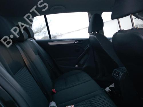 BP32326704C85 main image